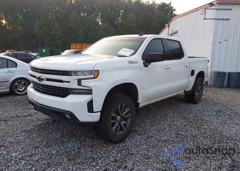 2020 Chevrolet Silverado 1500 4Wd Short Bed Rst z USA, uszkodzony, nr VIN 3GCUYEET9LG110801